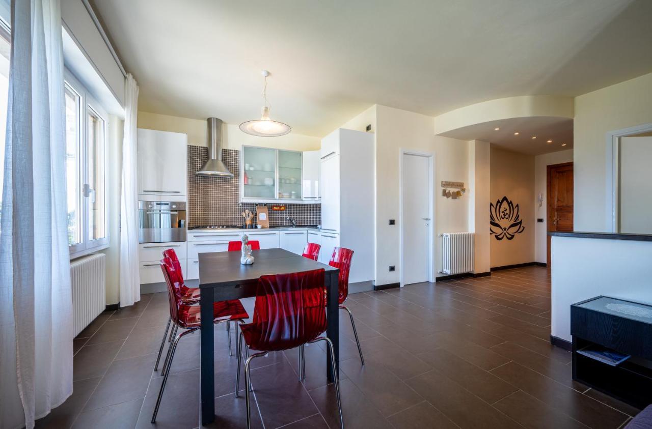 Nymphs Of Lake Como, House Of Harmony - Lake View Apartment 동고 외부 사진